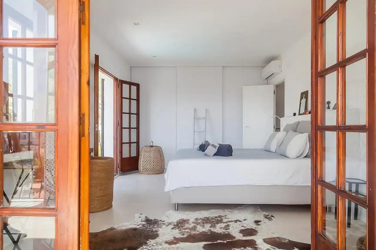 Villa Sitges Colonial. Impressive Views Of The Sea. High Design. Renovated. 西班牙